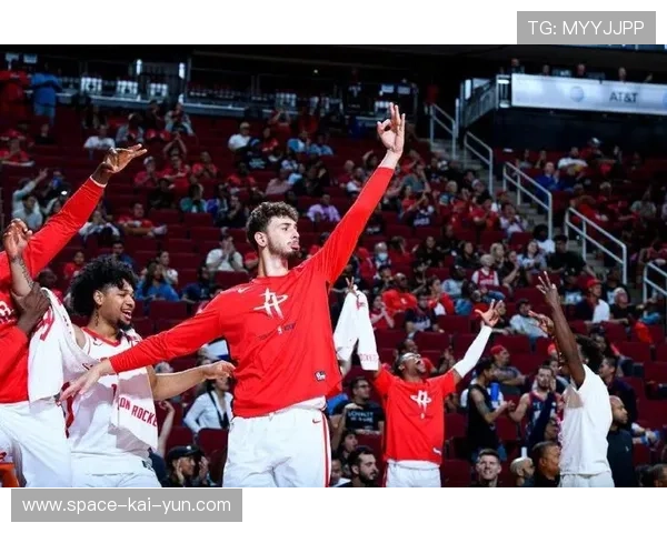 西部季后赛席位竞争激烈，球队战术适应性成关键