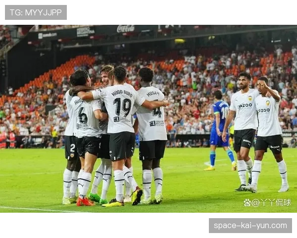 瓦伦西亚官方与队长加亚续约两年,后者表示愿终老梅斯塔利亚 瓦伦西亚官方与队长加亚续约两年,后者表示愿终老梅斯塔利亚